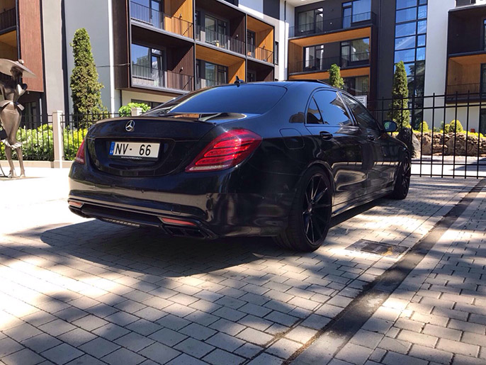 Rent a car with driver Mercedes W222 S-class Long 2016 AMG - Riga