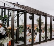 Jumta terases atklāšana restorānā Herbārijs